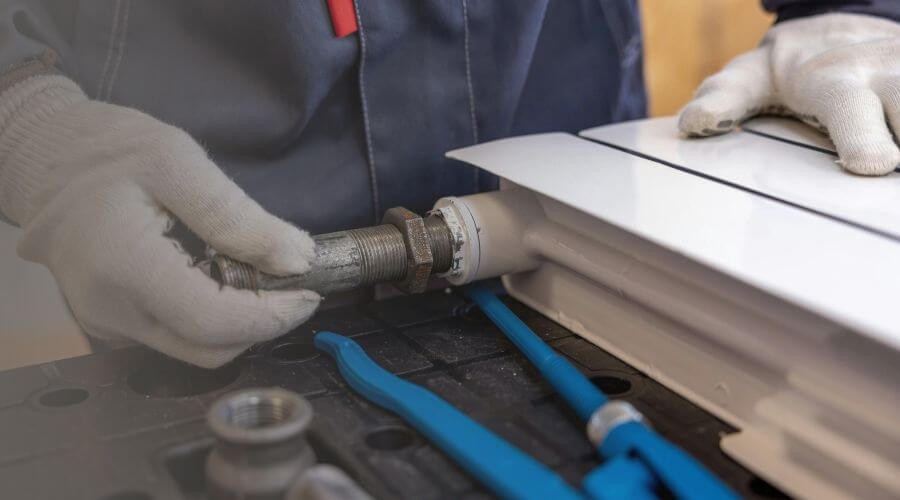 Professional water heater repair services in Hitchcock, TX